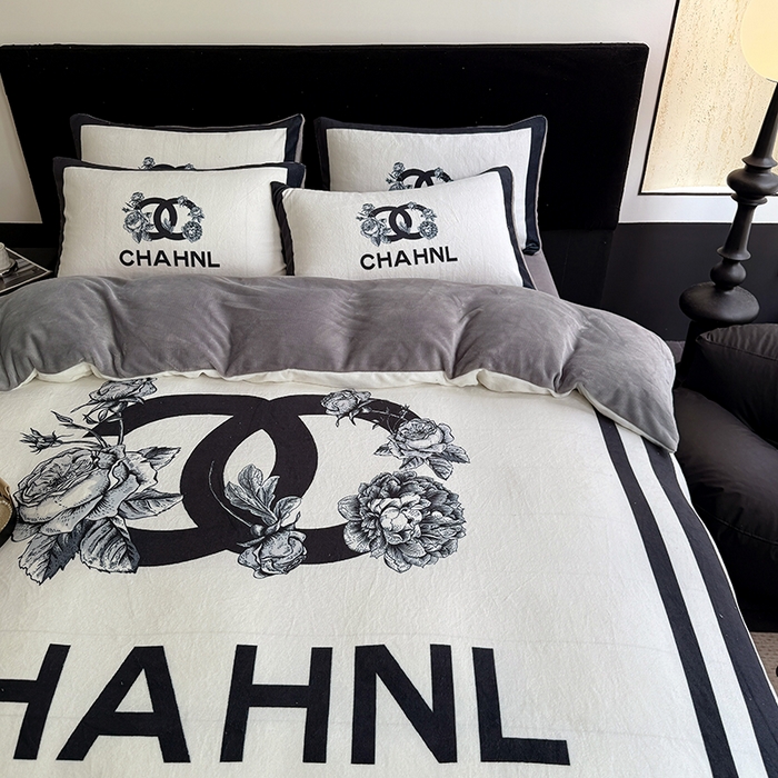 91家纺网 家纺一手货源 找家纺 （总）摩卡（乐趣） 2025新款牛奶绒大版数码印花四件套