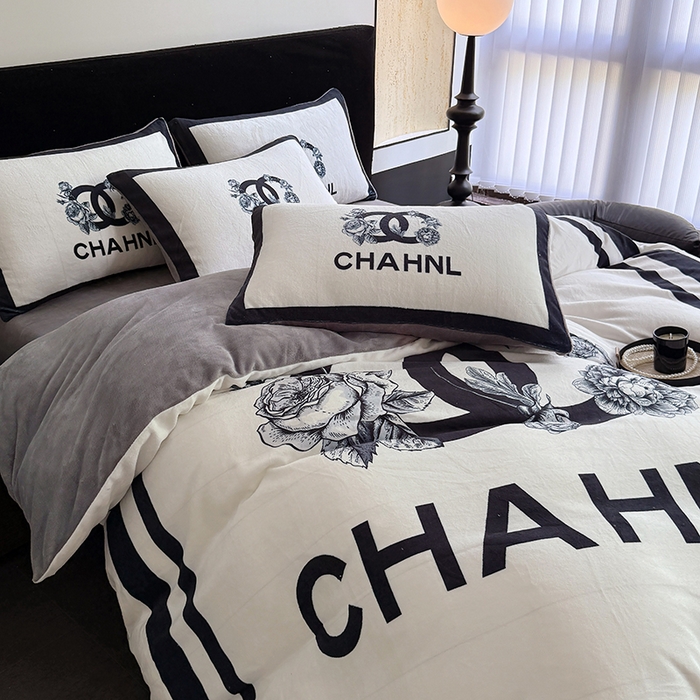 91家纺网 家纺一手货源 找家纺 （总）摩卡（乐趣） 2025新款牛奶绒大版数码印花四件套