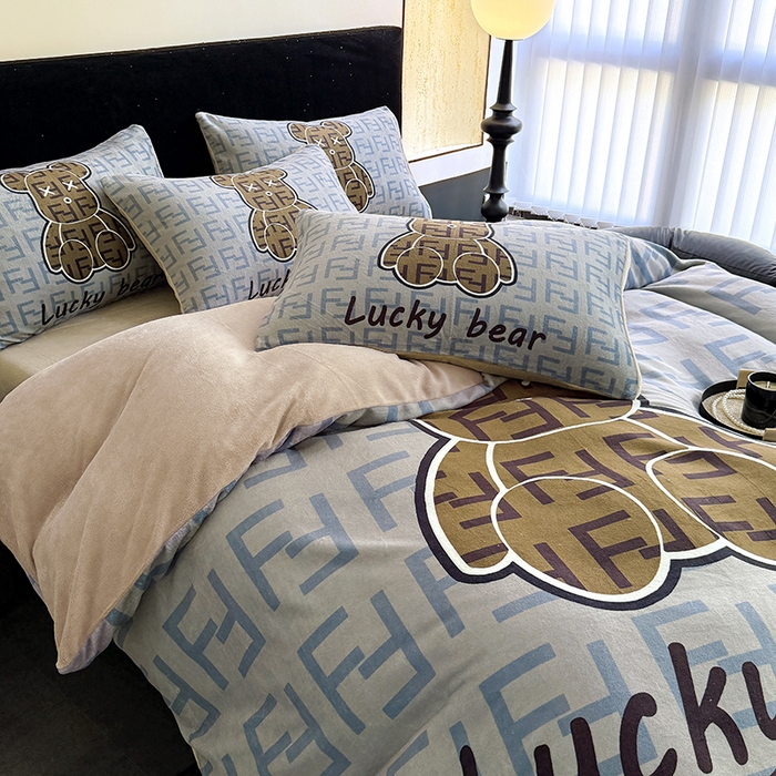 91家纺网 家纺一手货源 找家纺 摩卡（乐趣） 2025新款牛奶绒大版数码印花四件套 咔芬