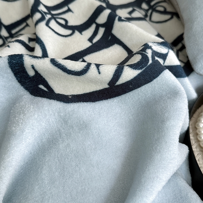 91家纺网 家纺一手货源 找家纺 摩卡（乐趣） 2025新款牛奶绒大版数码印花四件套 萌迪