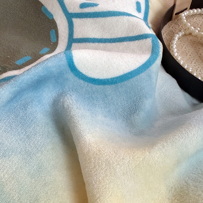 91家纺网 家纺一手货源 找家纺 摩卡（乐趣） 2025新款牛奶绒大版数码印花四件套 七彩熊