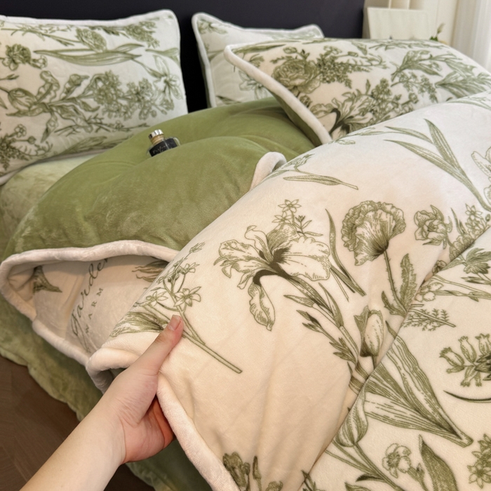 91家纺网 家纺一手货源 找家纺 诺梵2025新款牛8斤奶绒印花包边四件套铃兰花香-绿