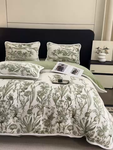 91家纺网 家纺一手货源 找家纺 诺梵2025新款牛8斤奶绒印花包边四件套铃兰花香-绿