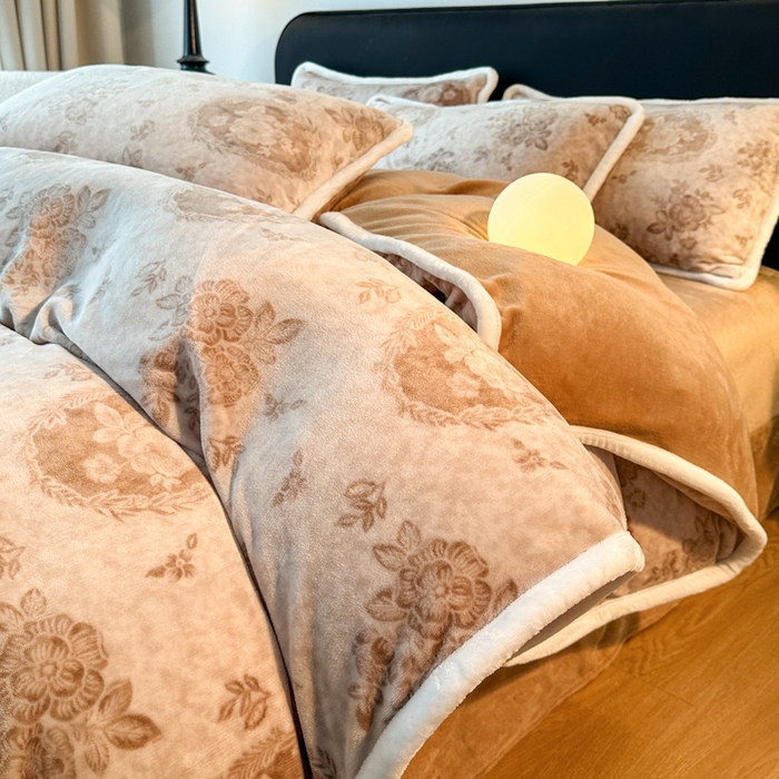 91家纺网 家纺一手货源 找家纺 诺梵2025新款牛8斤奶绒印花包边四件套伊芙琳