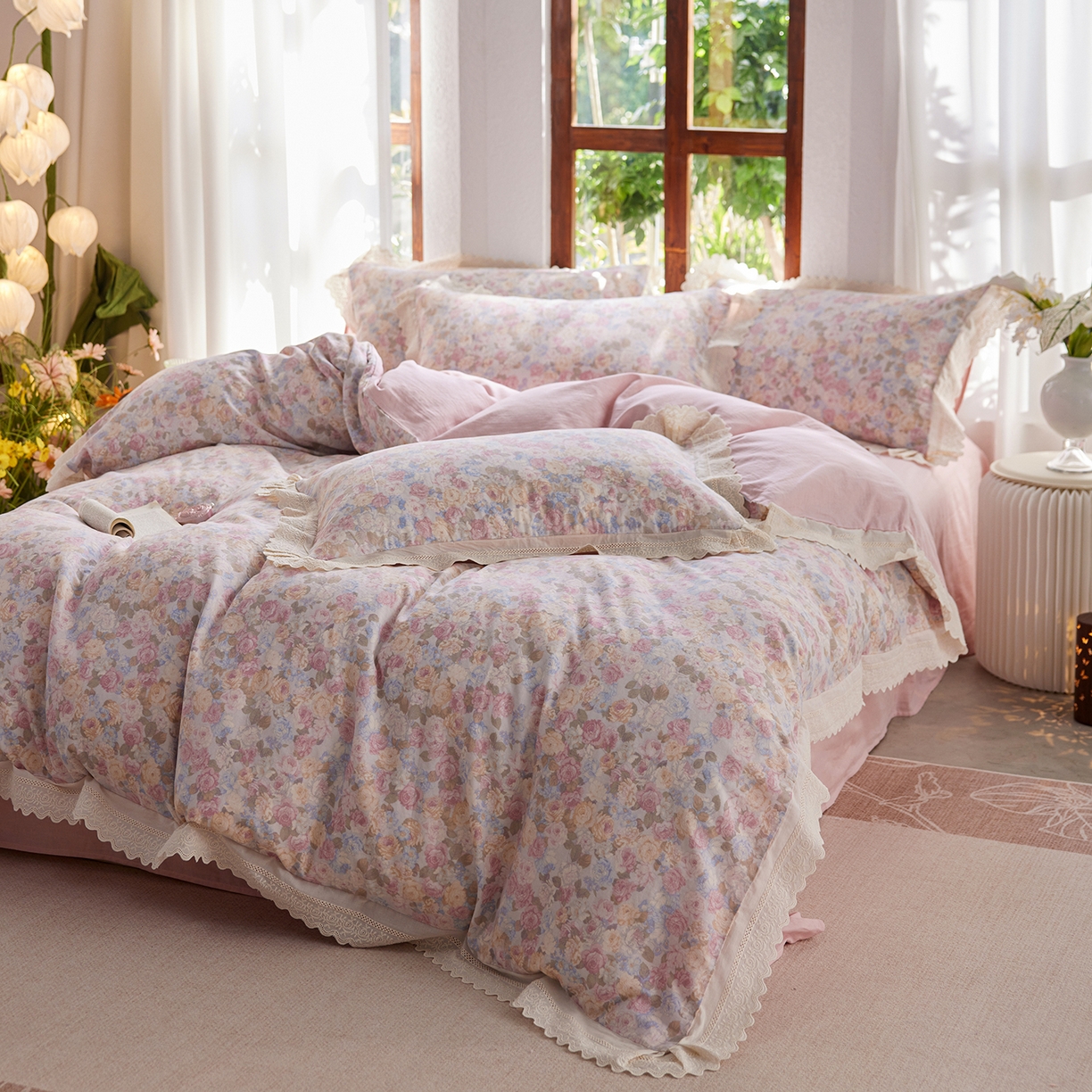 91家纺网 家纺一手货源 找家纺 （总）清雅福 2026春夏新品韩版全棉双层纱镂空花边系列四件套