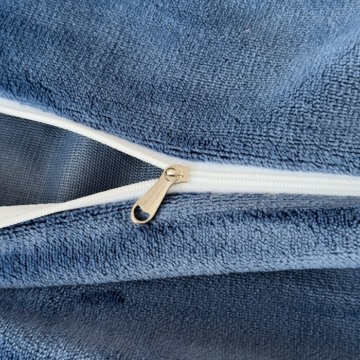 91家纺网 家纺一手货源 找家纺 （总）苹果星家纺 2025新款230克全工艺轻奢简约撞色拼接酒店风绣花四件套