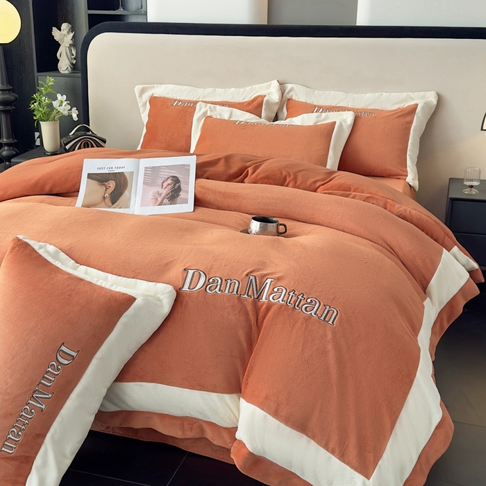 苹果星家纺 2025新款230克全工艺轻奢简约撞色拼接酒店风绣花四件套 曼德拉-橙色