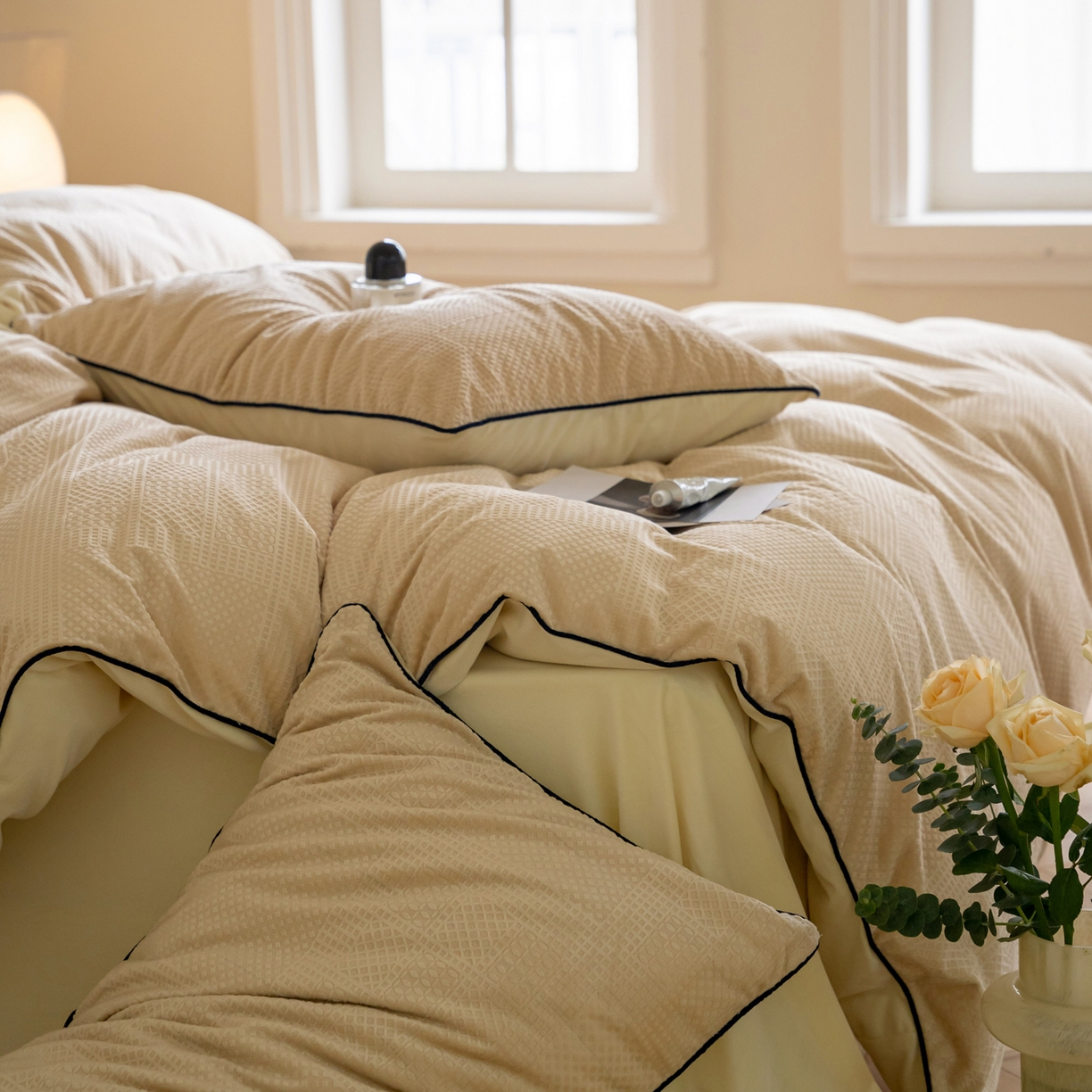 91家纺网 家纺一手货源 找家纺 例外 2025新款210克高克重天鹅绒华夫绒四件套 华夫绒-奶茶