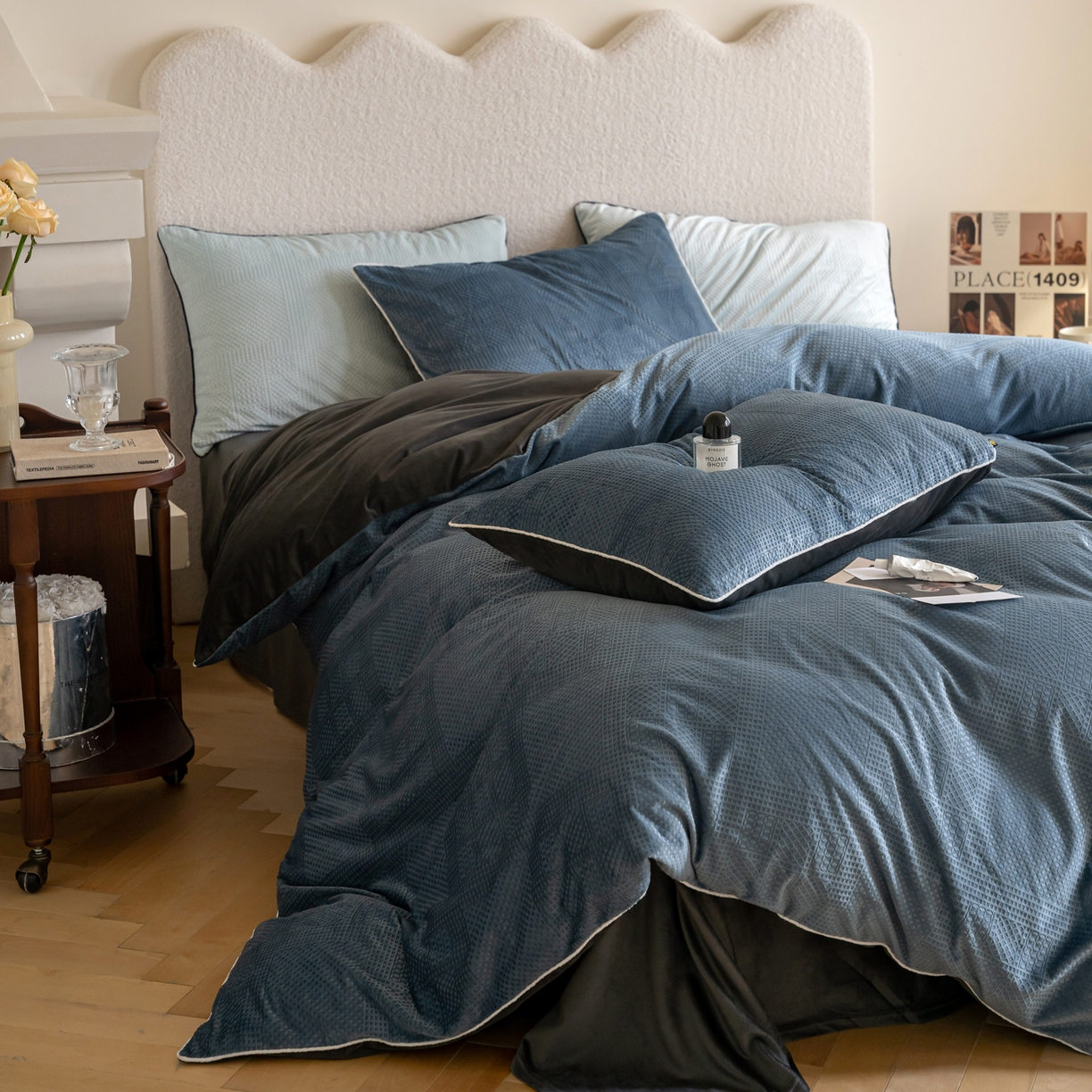 91家纺网 家纺一手货源 找家纺 例外 2025新款210克高克重天鹅绒华夫绒四件套 华夫绒-雾蓝