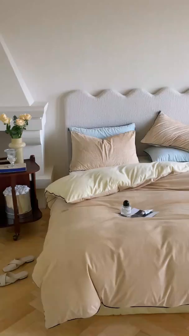 91家纺网 家纺一手货源 找家纺 例外 2025新款210克高克重天鹅绒华夫绒四件套 华夫绒-奶茶