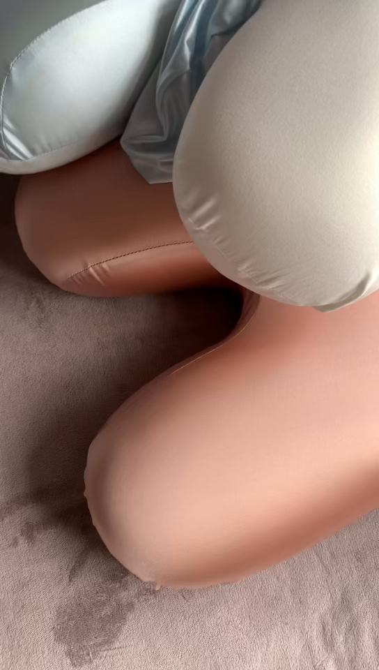 91家纺网 家纺一手货源 找家纺 （总）全美家居 2025新款防皱法令纹美 容枕胡劲椎零压力记忆枕侧睡不压脸枕芯