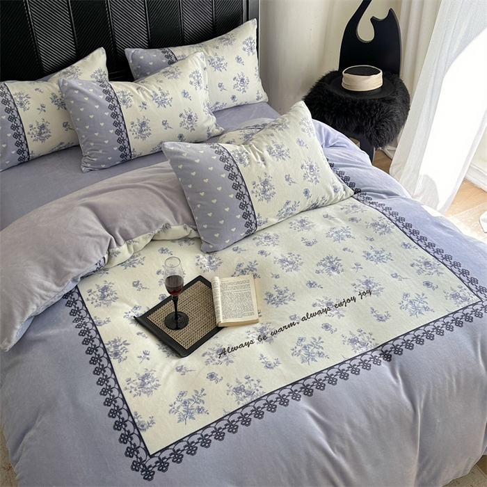 91家纺网 家纺一手货源 找家纺 （总）Sweet dreams甜梦 2025新款全消光数码印花加厚复古碎花牛奶绒四件套-实拍图