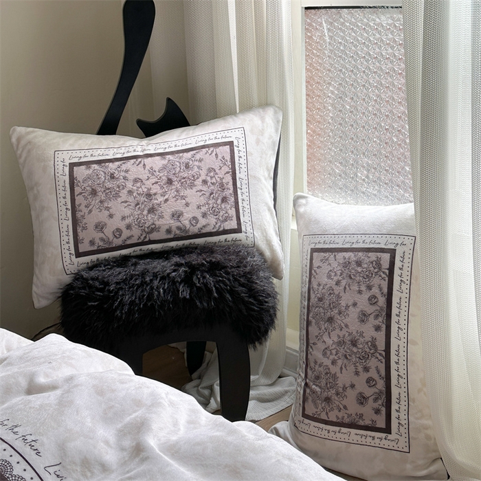 91家纺网 家纺一手货源 找家纺 Sweet dreams甜梦 2025新款全消光数码印花加厚复古碎花牛奶绒四件套-实拍图 莱亚