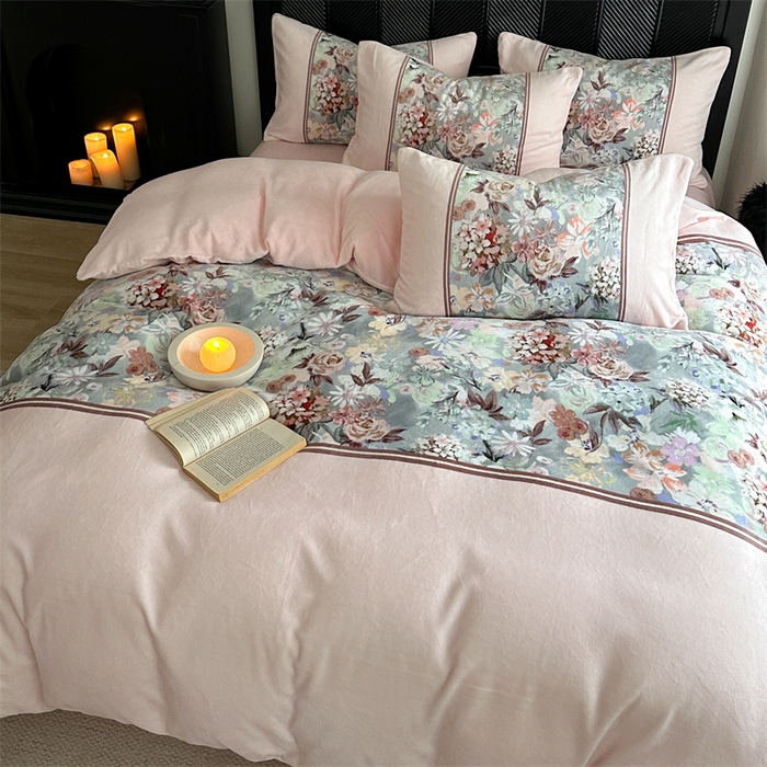 91家纺网 家纺一手货源 找家纺 Sweet dreams甜梦 2025新款全消光数码印花加厚复古碎花牛奶绒四件套-实拍图 爱丽丝