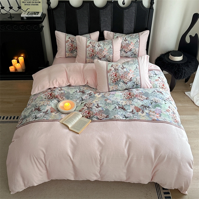 91家纺网 家纺一手货源 找家纺 Sweet dreams甜梦 2025新款全消光数码印花加厚复古碎花牛奶绒四件套-实拍图 爱丽丝