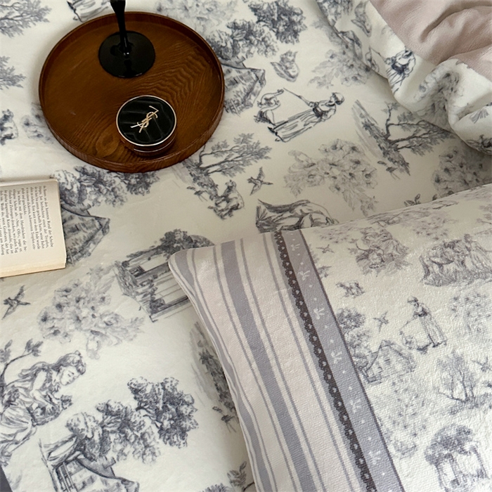 91家纺网 家纺一手货源 找家纺 Sweet dreams甜梦 2025新款全消光数码印花加厚复古碎花牛奶绒四件套-实拍图 莱茵