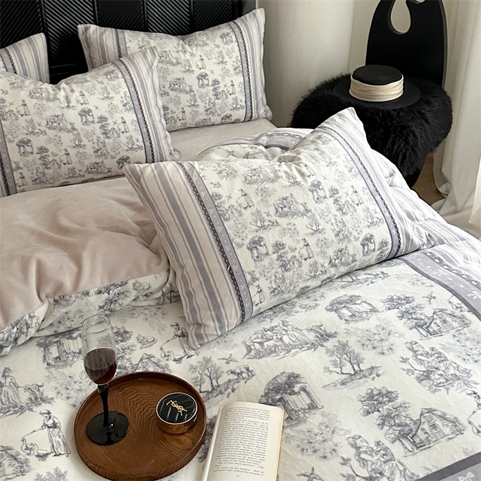 91家纺网 家纺一手货源 找家纺 Sweet dreams甜梦 2025新款全消光数码印花加厚复古碎花牛奶绒四件套-实拍图 莱茵