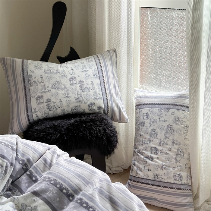 91家纺网 家纺一手货源 找家纺 Sweet dreams甜梦 2025新款全消光数码印花加厚复古碎花牛奶绒四件套-实拍图 莱茵