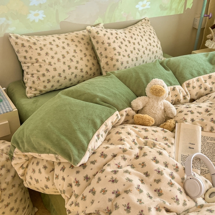 91家纺网 家纺一手货源 找家纺 暖伊家居 2025牛奶绒小布袋四件套 繁花似梦