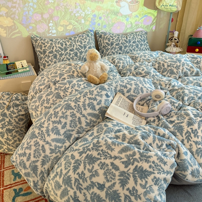 91家纺网 家纺一手货源 找家纺 暖伊家居 2025牛奶绒小布袋四件套 风沙沙