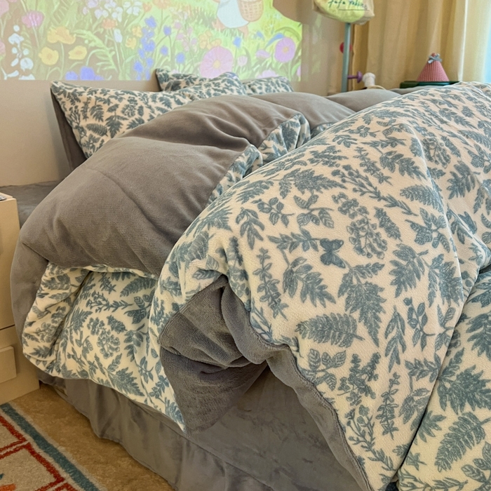 91家纺网 家纺一手货源 找家纺 暖伊家居 2025牛奶绒小布袋四件套 风沙沙