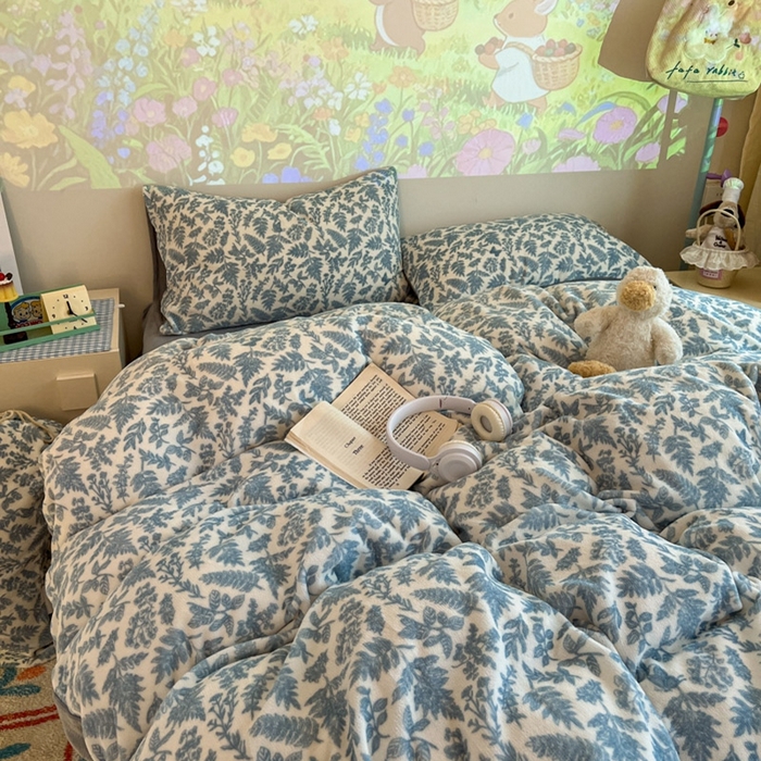 91家纺网 家纺一手货源 找家纺 暖伊家居 2025牛奶绒小布袋四件套 风沙沙