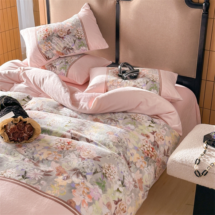 （总）Sweet dreams甜梦 2025新款数码印花加厚复古碎花牛奶绒四件套-摄影图