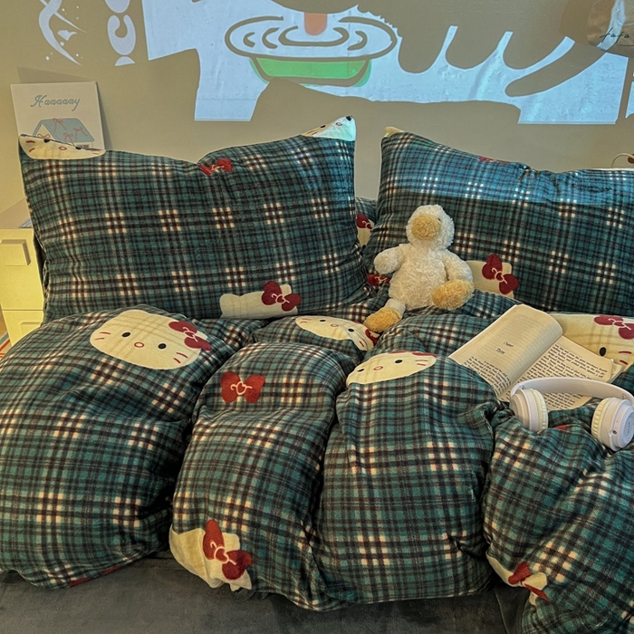 91家纺网 家纺一手货源 找家纺 暖伊家居 2025牛奶绒小布袋四件套 绿格KT