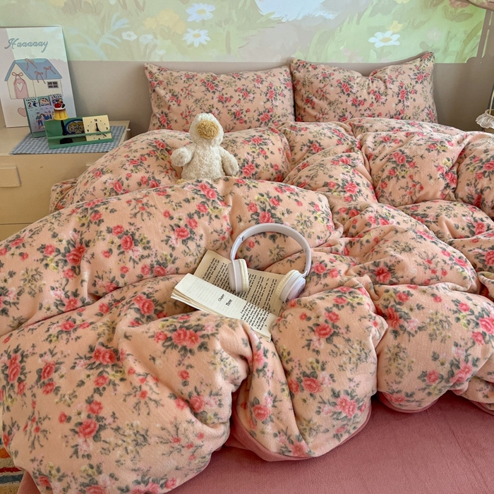 91家纺网 家纺一手货源 找家纺 暖伊家居 2025牛奶绒小布袋四件套 星辰闪烁