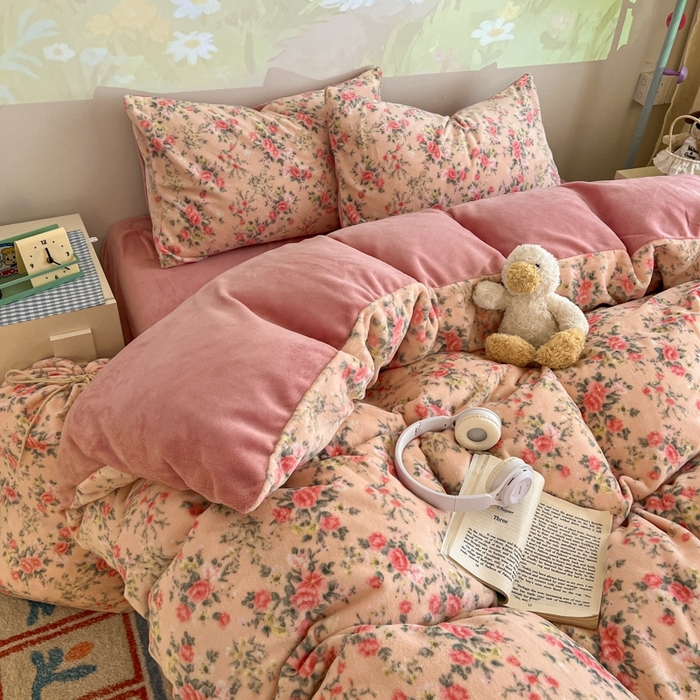 91家纺网 家纺一手货源 找家纺 暖伊家居 2025牛奶绒小布袋四件套 星辰闪烁