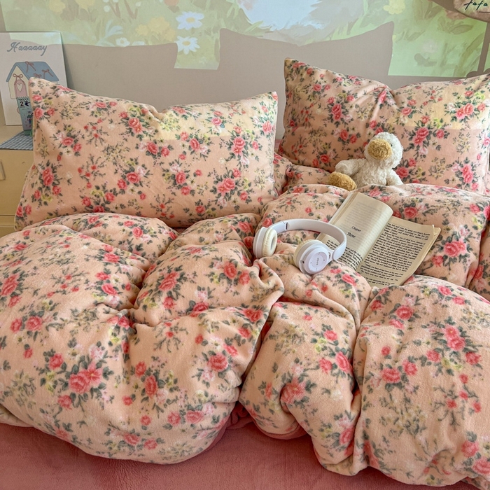 91家纺网 家纺一手货源 找家纺 暖伊家居 2025牛奶绒小布袋四件套 星辰闪烁