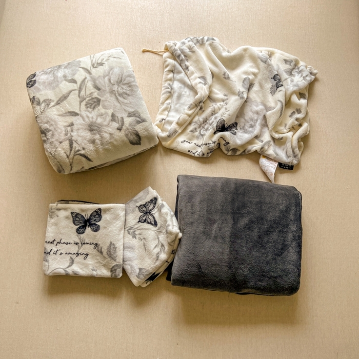 91家纺网 家纺一手货源 找家纺 暖伊家居 2025牛奶绒小布袋四件套 小布袋组合图