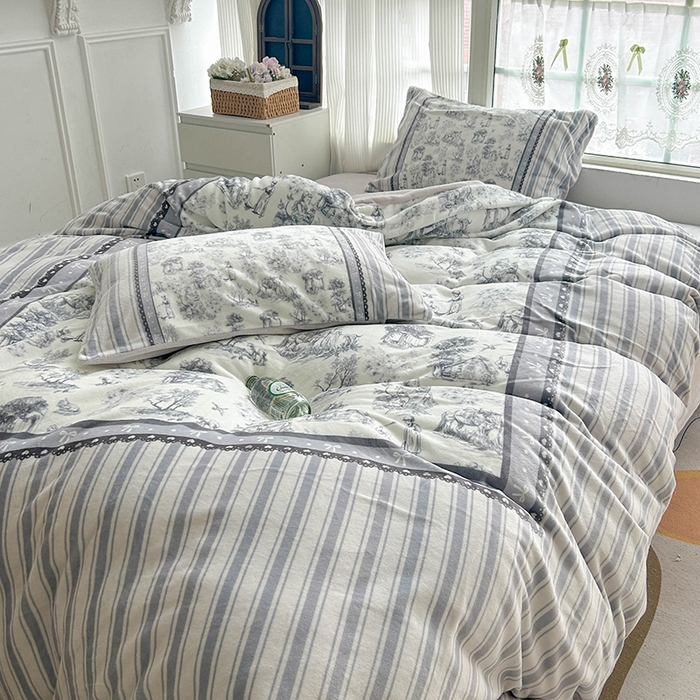 91家纺网 家纺一手货源 找家纺 （总）Sweet dreams甜梦 2025新款全消光数码印花加厚复古碎花牛奶绒四件套-风格3