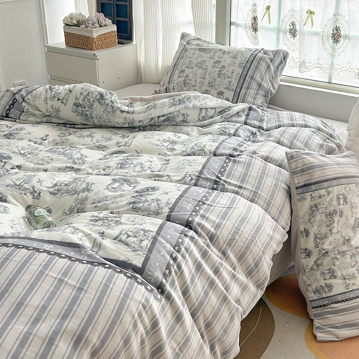 91家纺网 家纺一手货源 找家纺 Sweet dreams甜梦 2025新款全消光数码印花加厚复古碎花牛奶绒四件套-风格3 莱茵