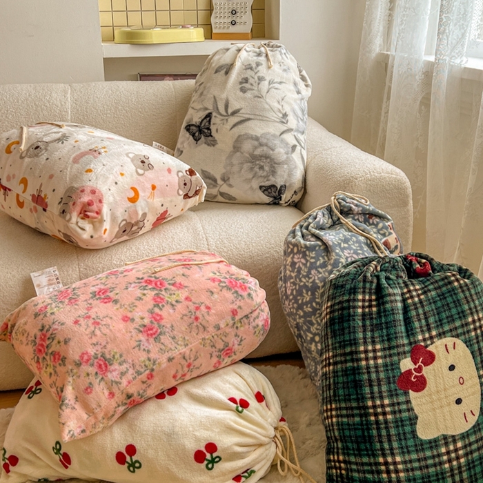 91家纺网 家纺一手货源 找家纺 （总）暖伊家居 2025牛奶绒小布袋四件套