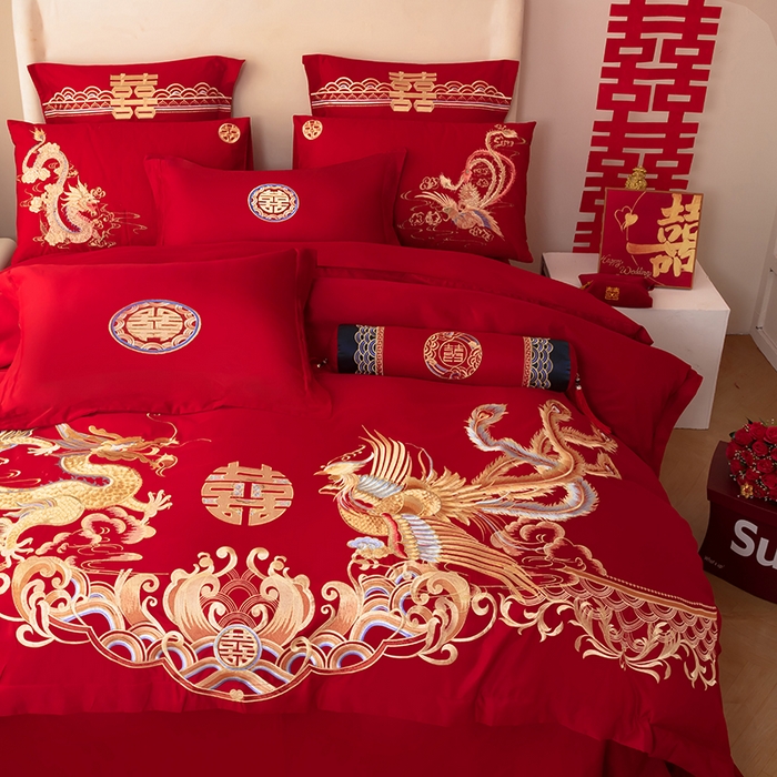 91家纺网 家纺一手货源 找家纺 梵克保罗 2025秋冬新款全棉绣花婚庆四件套六件套靠垫 棉龙凤呈祥