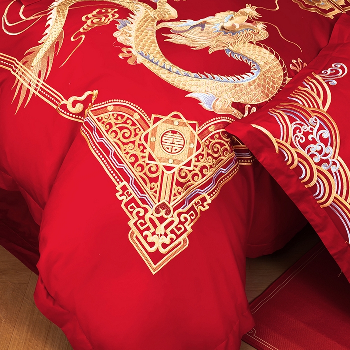 91家纺网 家纺一手货源 找家纺 梵克保罗 2025秋冬新款全棉绣花婚庆四件套六件套靠垫 棉比翼双飞