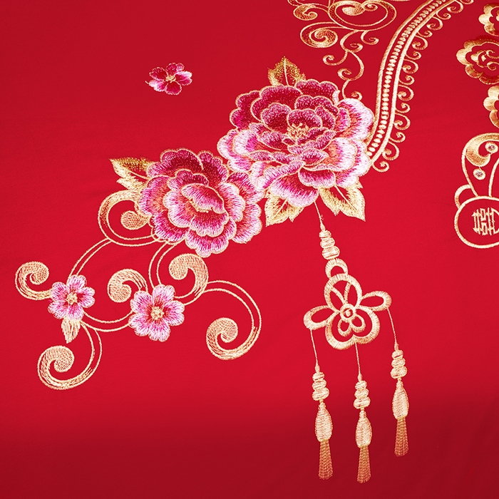 91家纺网 家纺一手货源 找家纺 梵克保罗 2025秋冬新款全棉绣花婚庆四件套六件套靠垫 棉美满婚姻