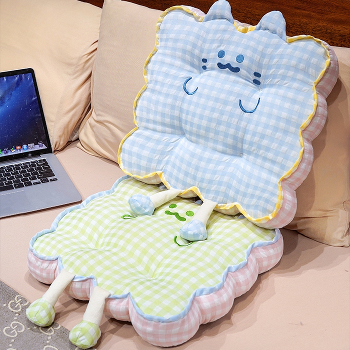 91家纺网 家纺一手货源 找家纺 仟亿莱 2025新款格子喵花边坐垫 组合图仅供展示-不可下单
