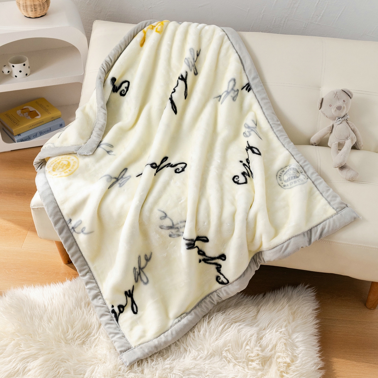 91家纺网 家纺一手货源 找家纺 单人学生云毯水貂绒毛毯羊羔绒珊瑚绒毯法莱绒毯拉舍尔毯云貂绒毯大兔毛盖毯 乐享生活