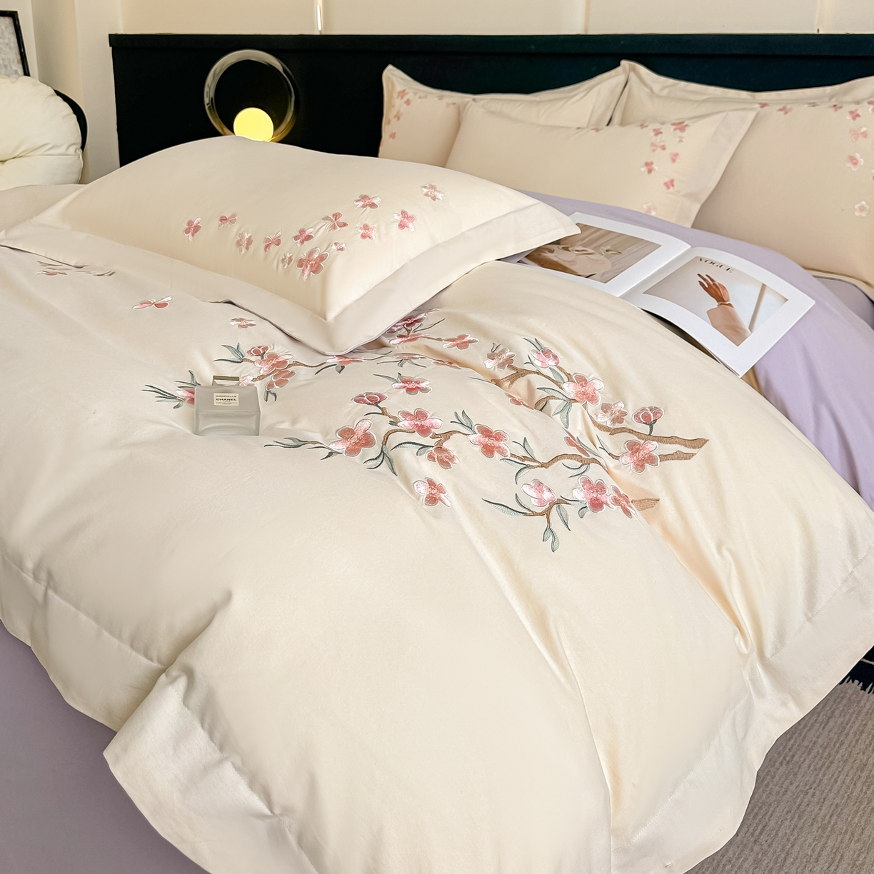 91家纺网 家纺一手货源 找家纺 桃园 秋冬新款纯棉全棉长绒棉磨毛不掉毛高端礼盒四件套-繁花似锦（包含买家秀） 繁花似锦-白紫