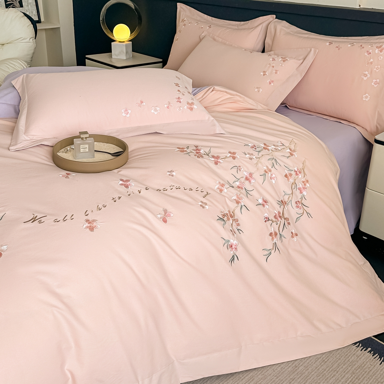 91家纺网 家纺一手货源 找家纺 桃园 秋冬新款纯棉全棉长绒棉磨毛不掉毛高端礼盒四件套-繁花似锦（包含买家秀） 繁花似锦-粉紫