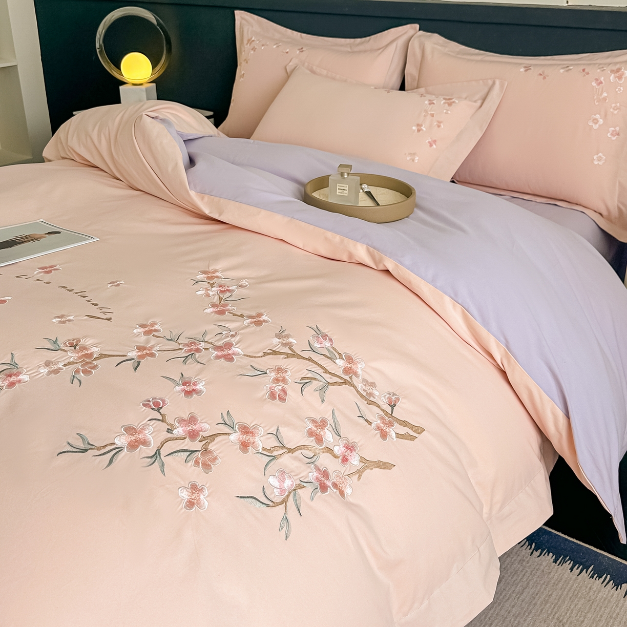 91家纺网 家纺一手货源 找家纺 桃园 秋冬新款纯棉全棉长绒棉磨毛不掉毛高端礼盒四件套-繁花似锦（包含买家秀） 繁花似锦-粉紫