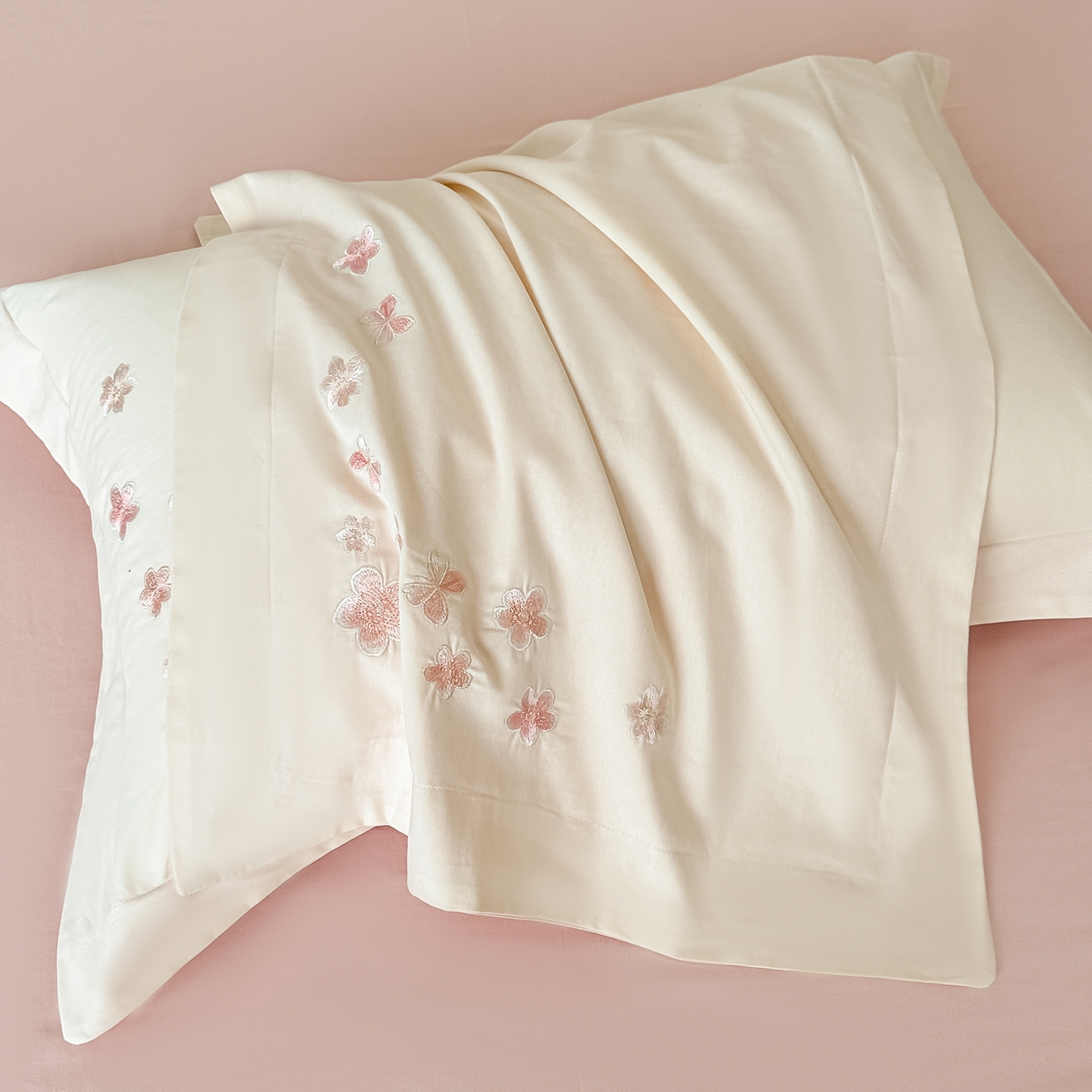 91家纺网 家纺一手货源 找家纺 桃园 秋冬新款纯棉全棉长绒棉磨毛不掉毛高端礼盒四件套-繁花似锦（包含买家秀） 繁花似锦-白粉