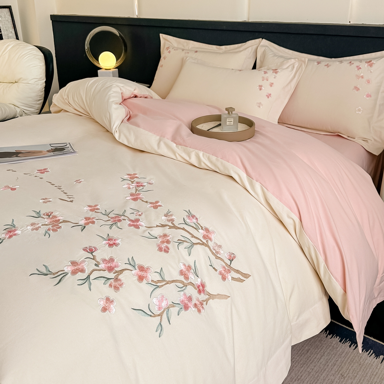 91家纺网 家纺一手货源 找家纺 桃园 秋冬新款纯棉全棉长绒棉磨毛不掉毛高端礼盒四件套-繁花似锦（包含买家秀） 繁花似锦-白粉