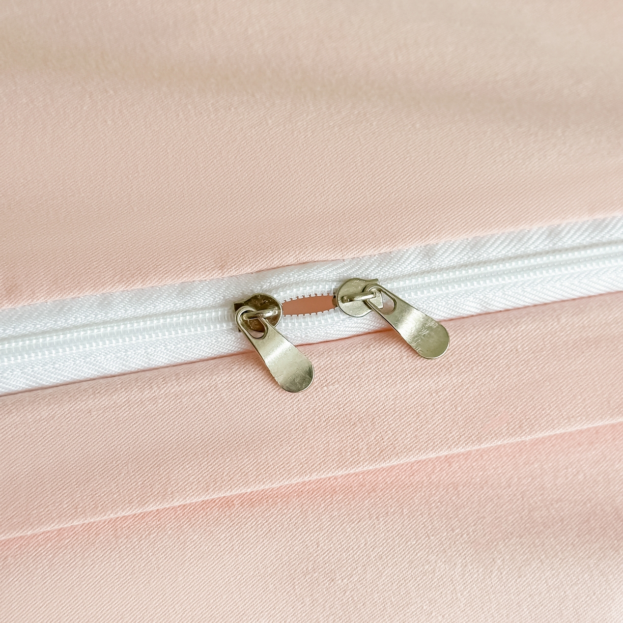 91家纺网 家纺一手货源 找家纺 桃园 秋冬新款纯棉全棉长绒棉磨毛不掉毛高端礼盒四件套-繁花似锦（包含买家秀） 繁花似锦-白粉