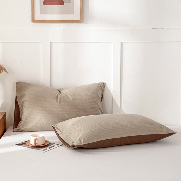 91家纺网 家纺一手货源 找家纺 恋人优选 2025新款全棉纯棉色织提花枕套 波纹纱-星柔棕