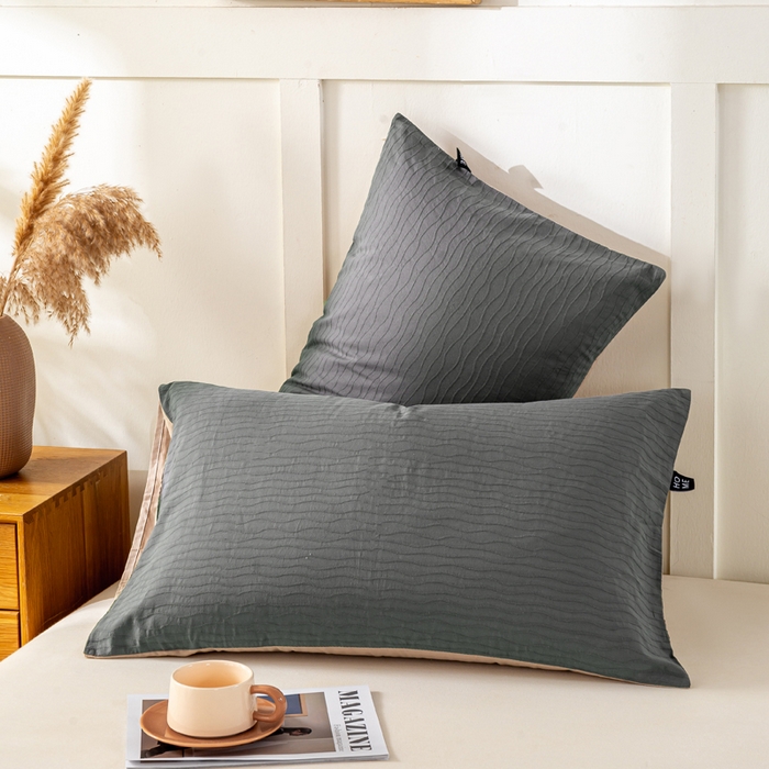 91家纺网 家纺一手货源 找家纺 恋人优选 2025新款全棉纯棉色织提花枕套 波纹纱-山屿灰