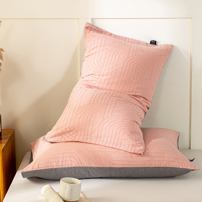 91家纺网 家纺一手货源 找家纺 恋人优选 2025新款全棉纯棉色织提花枕套 浮光粉