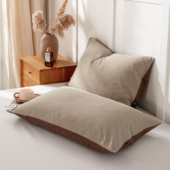 91家纺网 家纺一手货源 找家纺 恋人优选 2025新款全棉纯棉色织提花枕套 波纹纱-星柔棕